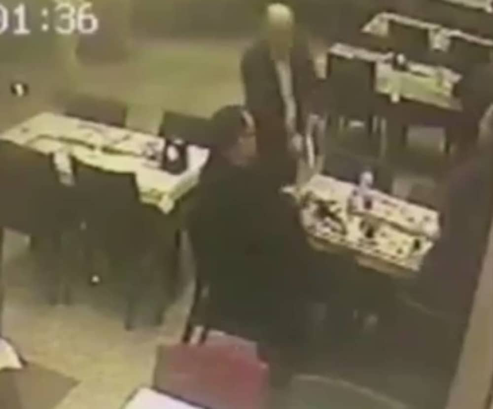 Upucao druga jer je platio račun umesto njega (VIDEO)