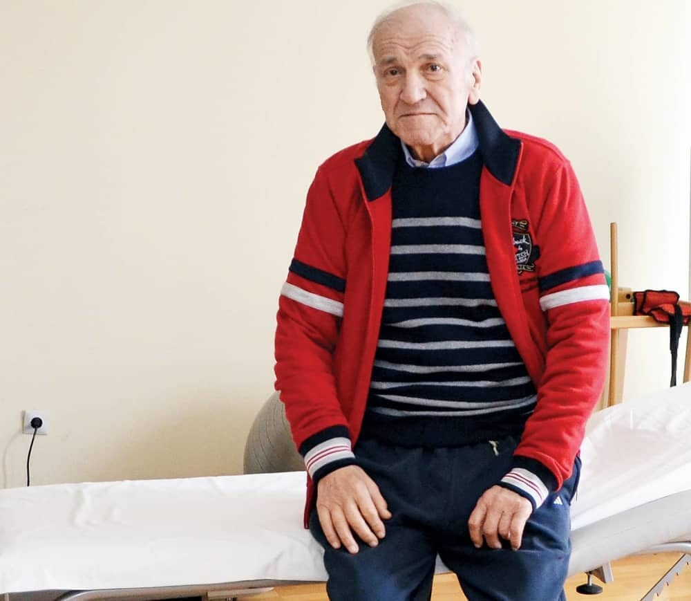 Bata ponovo u bolnici!