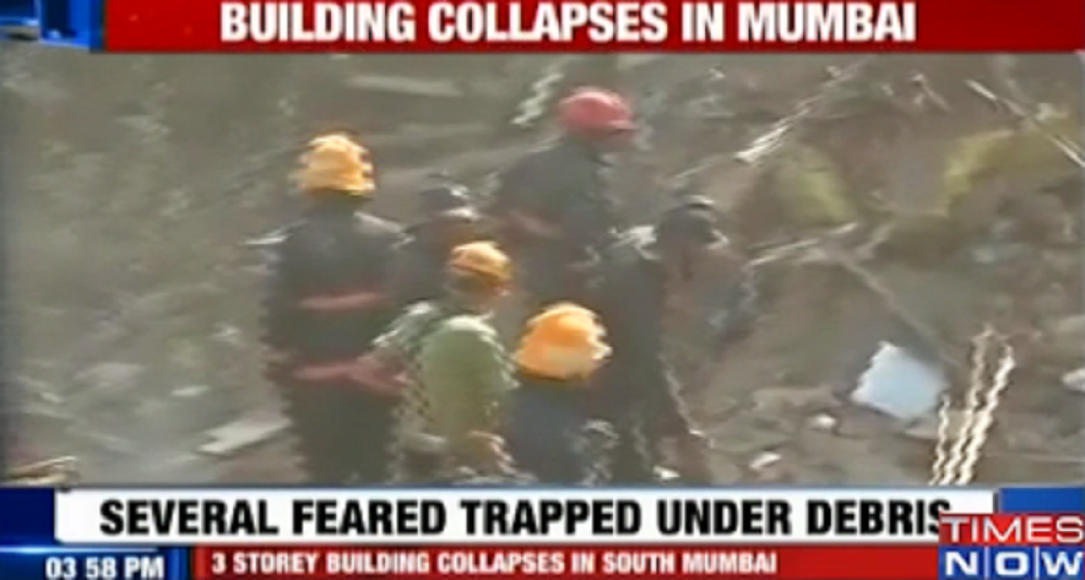 Srušila se zgrada, najmanje šestoro mrtvih (VIDEO)