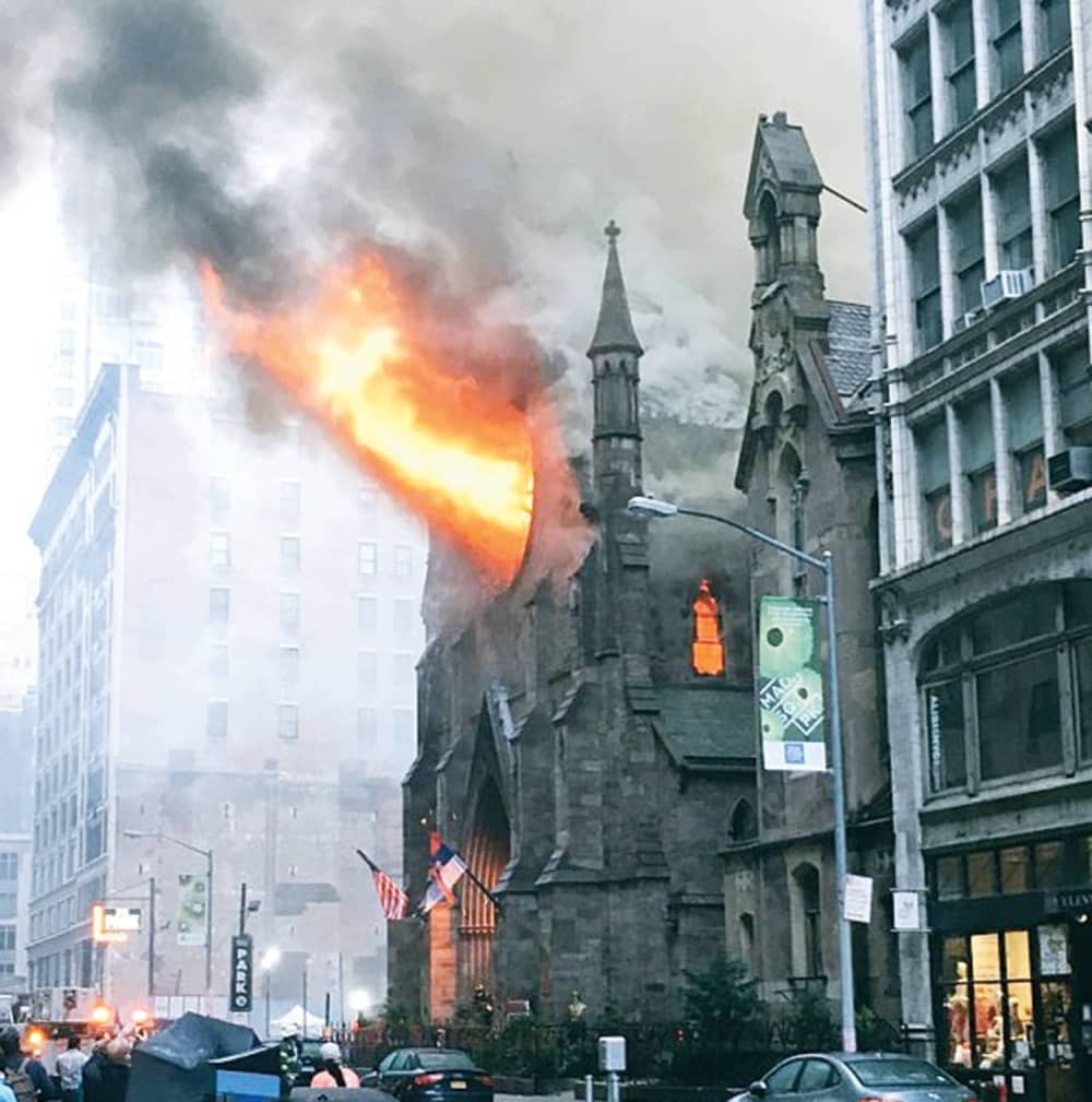 Spalili srpsku crkvu na Vaskrs!