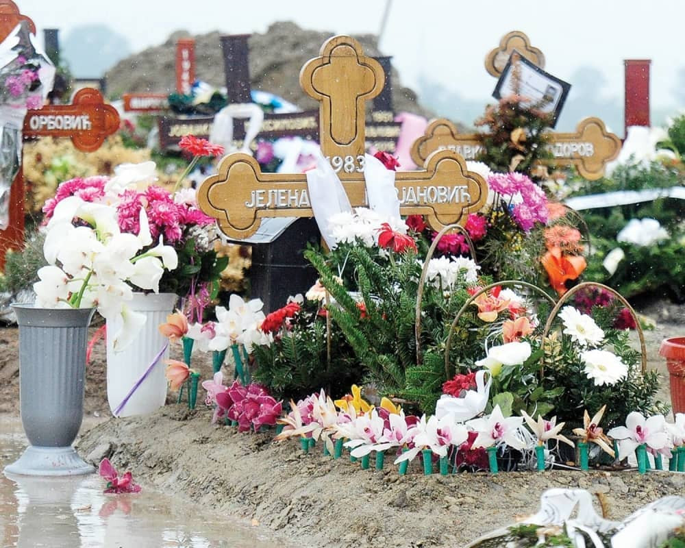 Jelenina majka neće sa Zoranom na ćerkin grob!