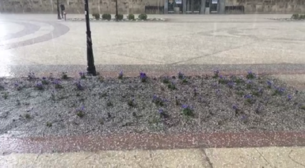 Grad napao Smederevo, Novi Sad, Kaluđericu, Negotin... (FOTO + VIDEO)