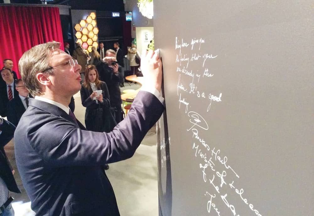 Vučić sprema program na 100 strana!