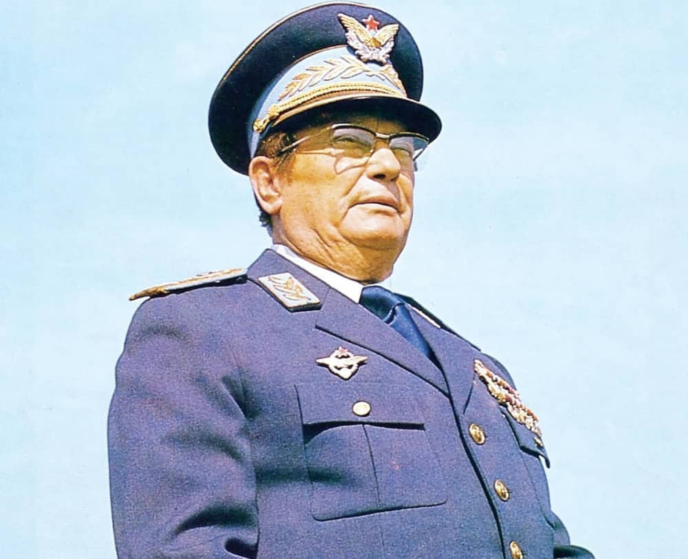 Titova prva žena imala je samo 14 godina: Venčali su se kada je bila u poodmakloj trudnoći!