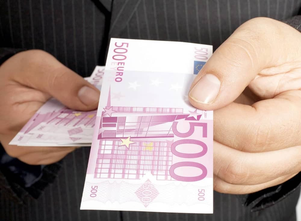 Ne morate da menjate novčanicu od 500 evra!