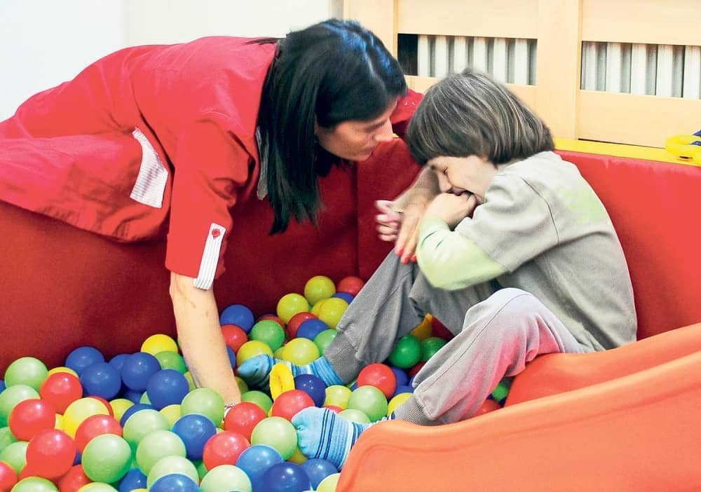Sveštenik snimio film o autizmu