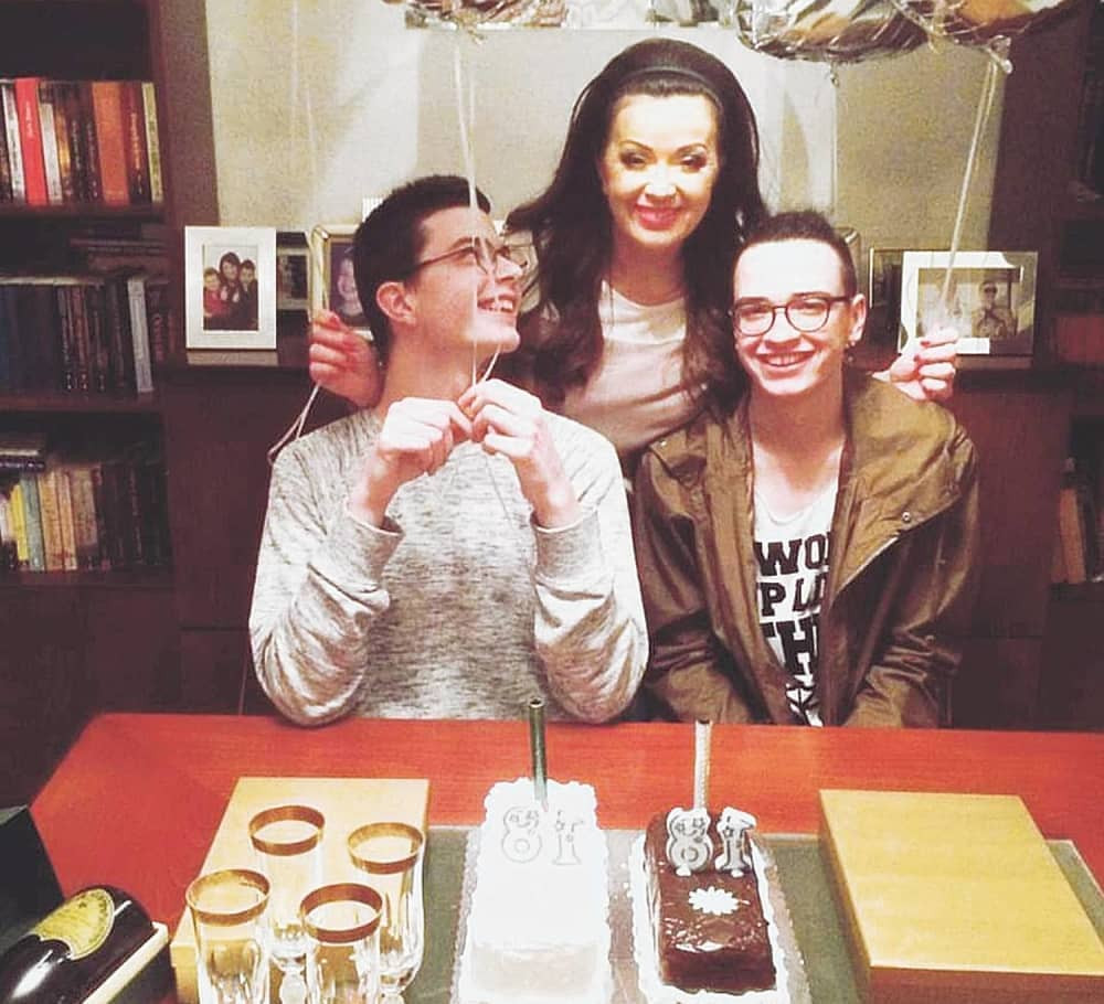 Dragana Katić emotivno čestitala sinovima rođendan