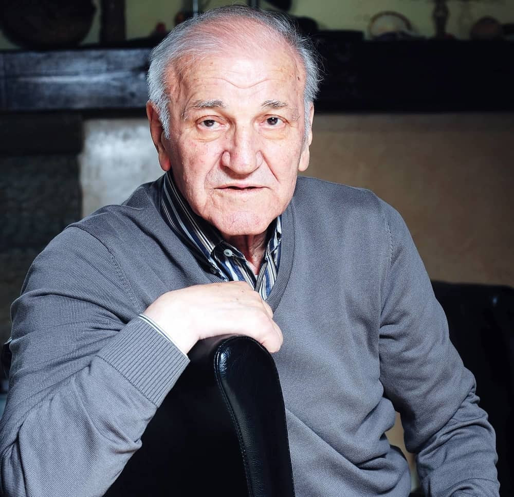 Teška operacija, Bata je bolje!