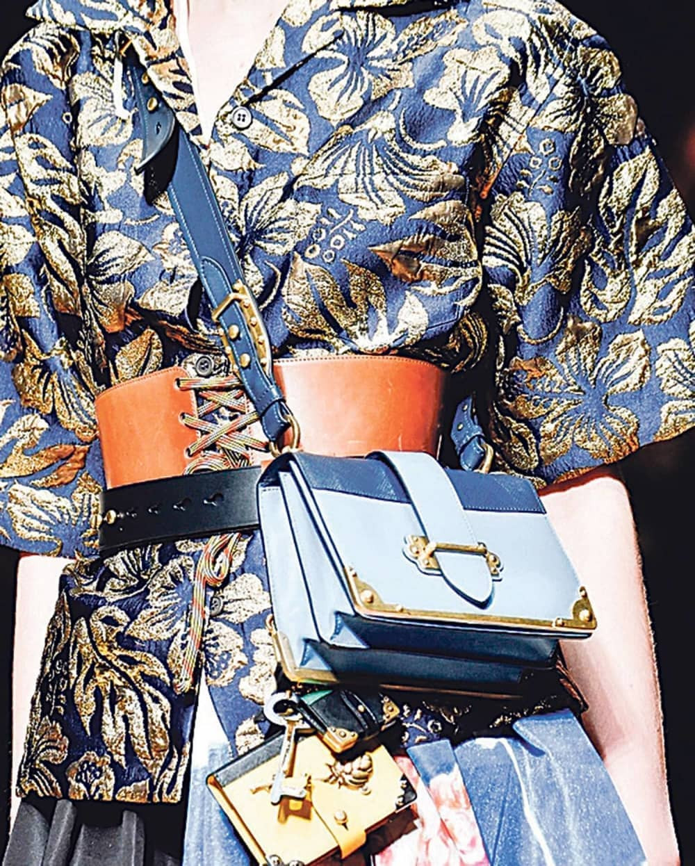 Tašne birajte prema grudima i visini