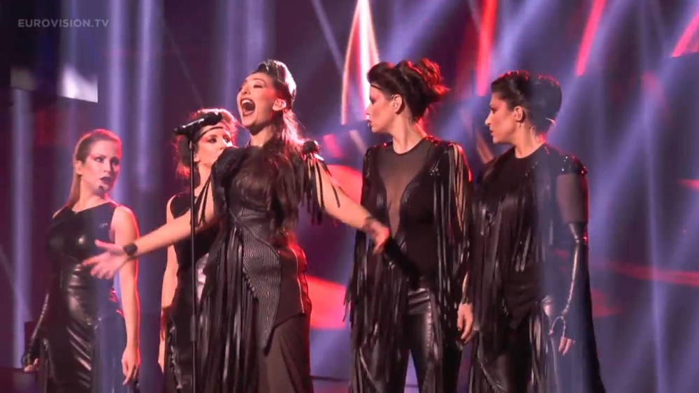 Ocenite stajling Sanje Vučić (ANKETA)