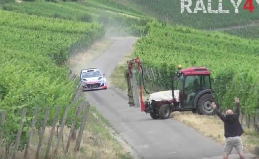 Traktoristi se bore za život