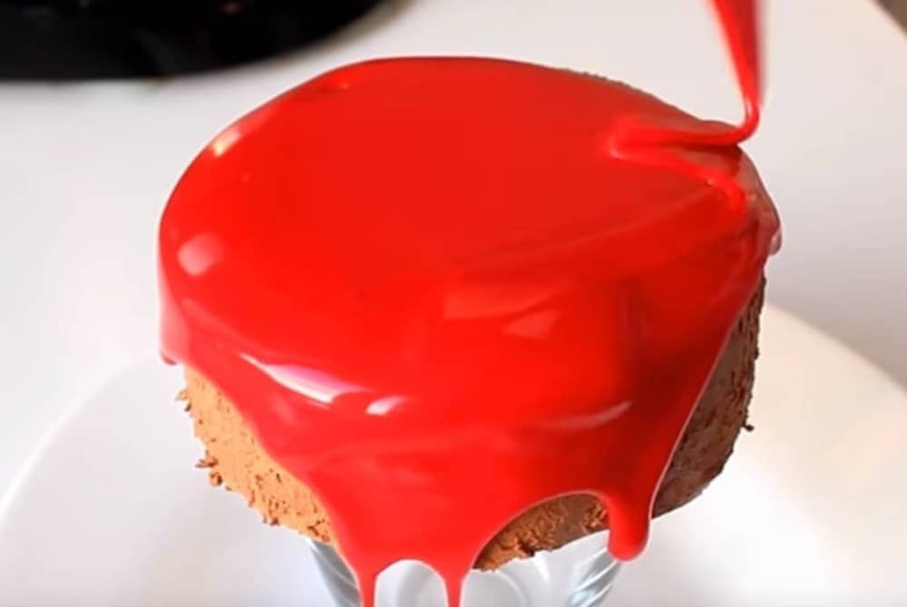 Ogledalo torte osvojile internet (FOTO+VIDEO)