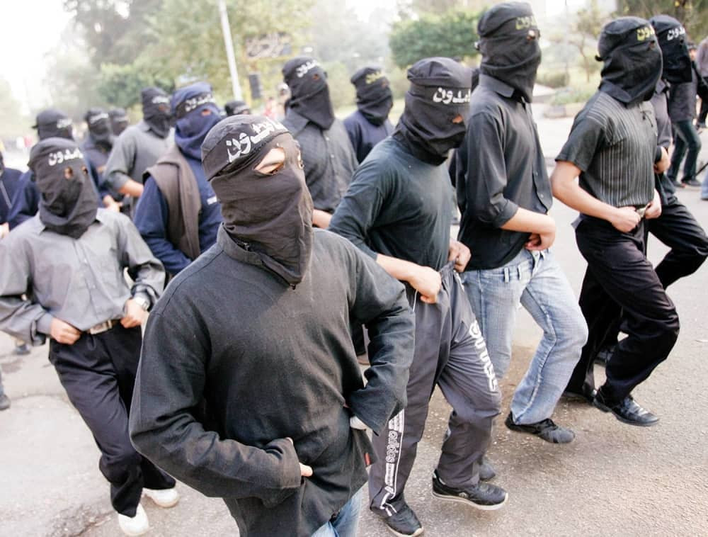 „Muslimanska braća” silom ruše Dodika!