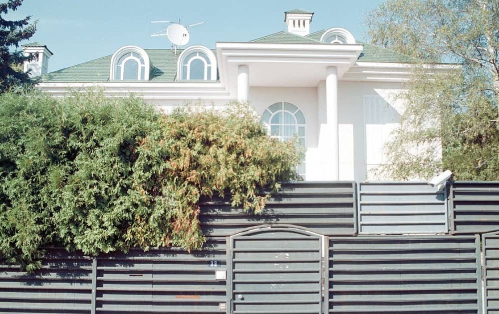 Mira prodaje Slobinu vilu upola cene!