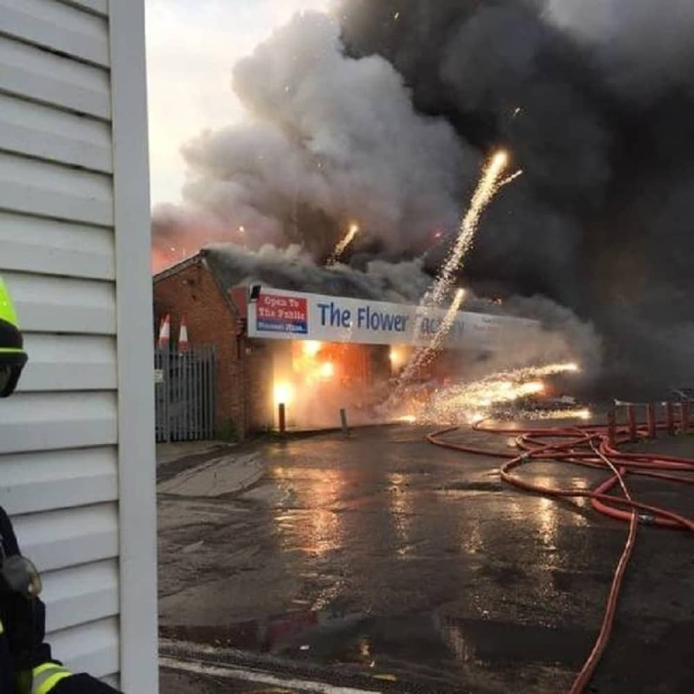 Eksplozija u fabrici vatrometa (VIDEO)