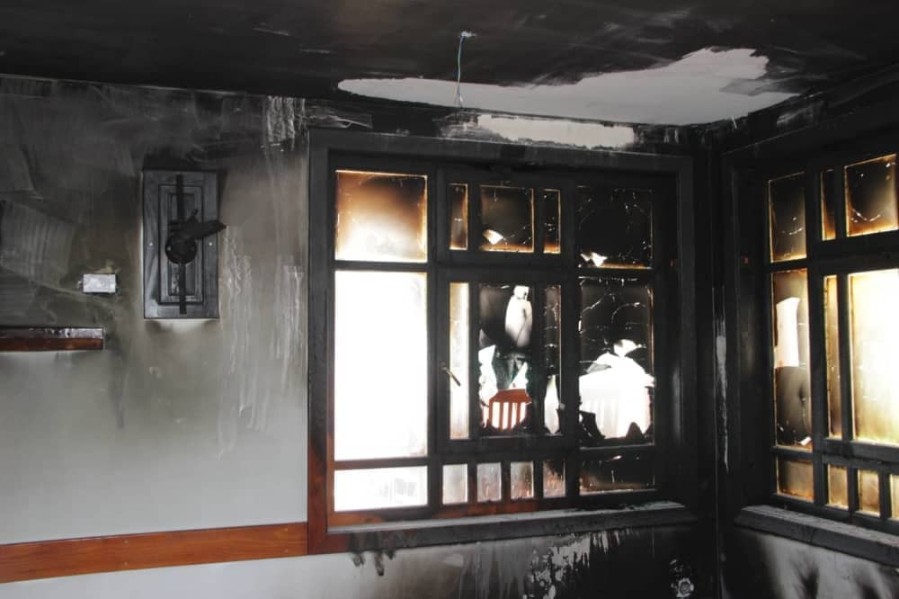 Zapalio restoran pa pobegao