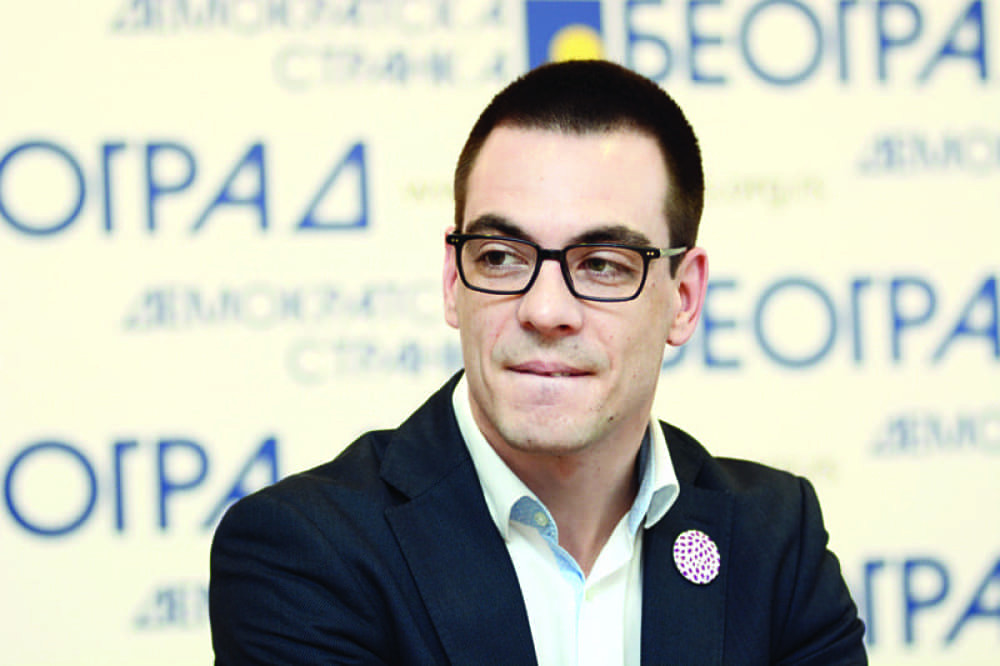 Nastavlja se borba oko Starog grada