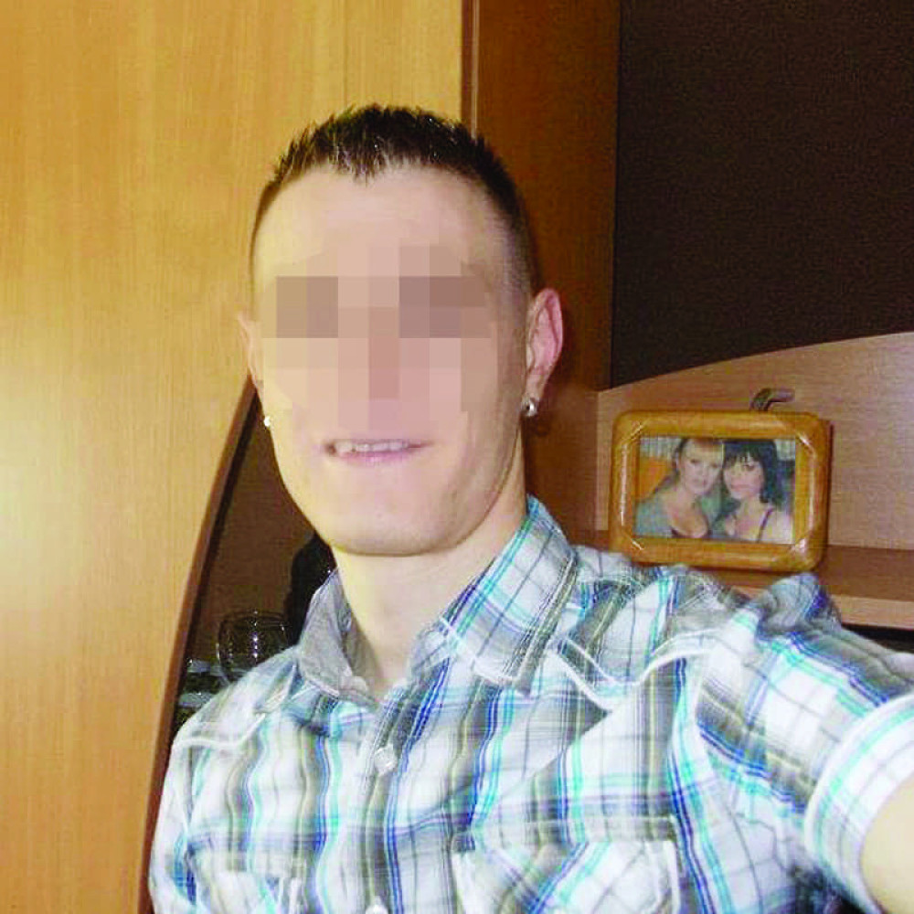 Trudna devojka pucala u ljubavnikova vrata!