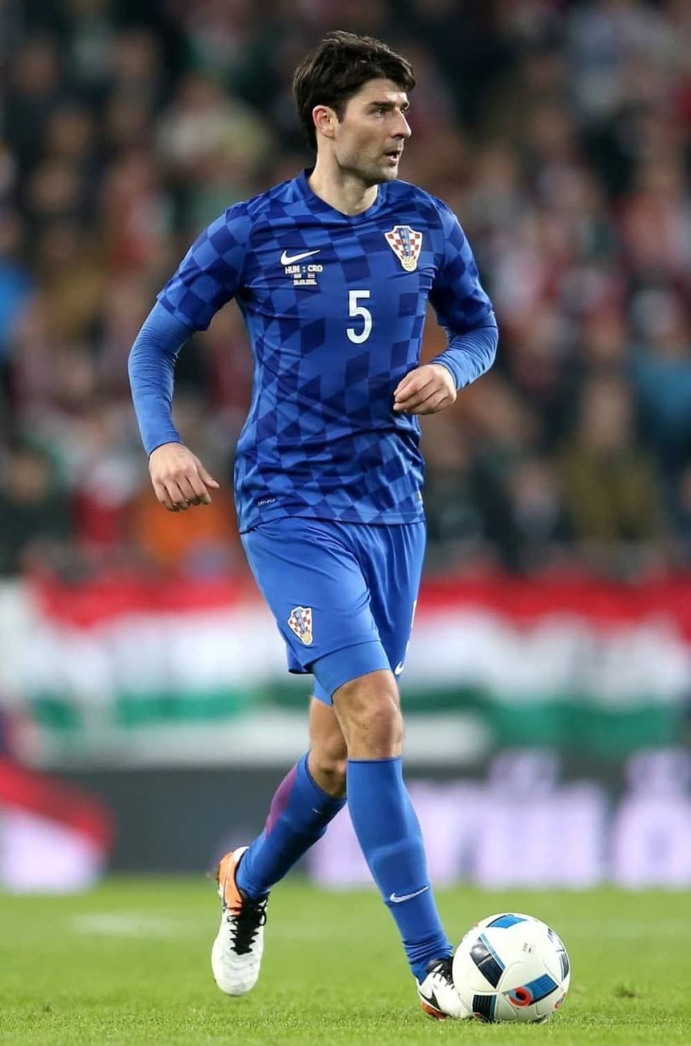 Ćorluka u Bajernu za sedam miliona?