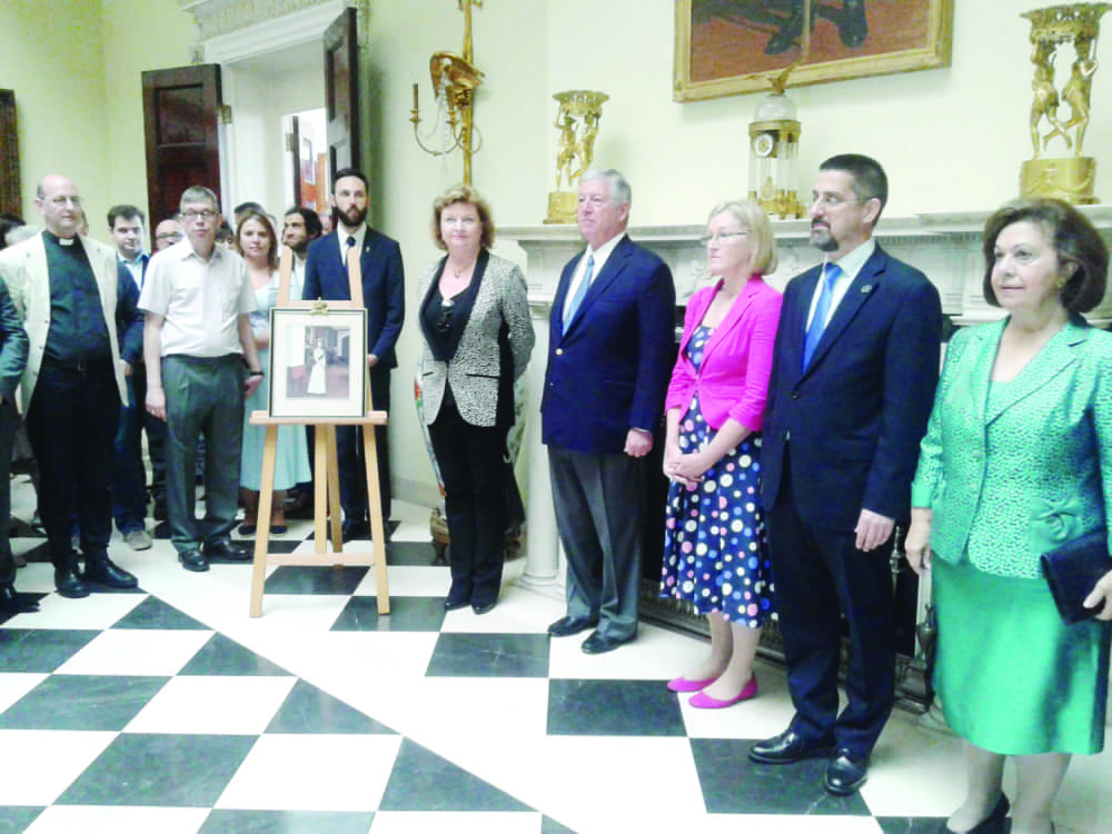 Devet decenija kraljice Elizabete!