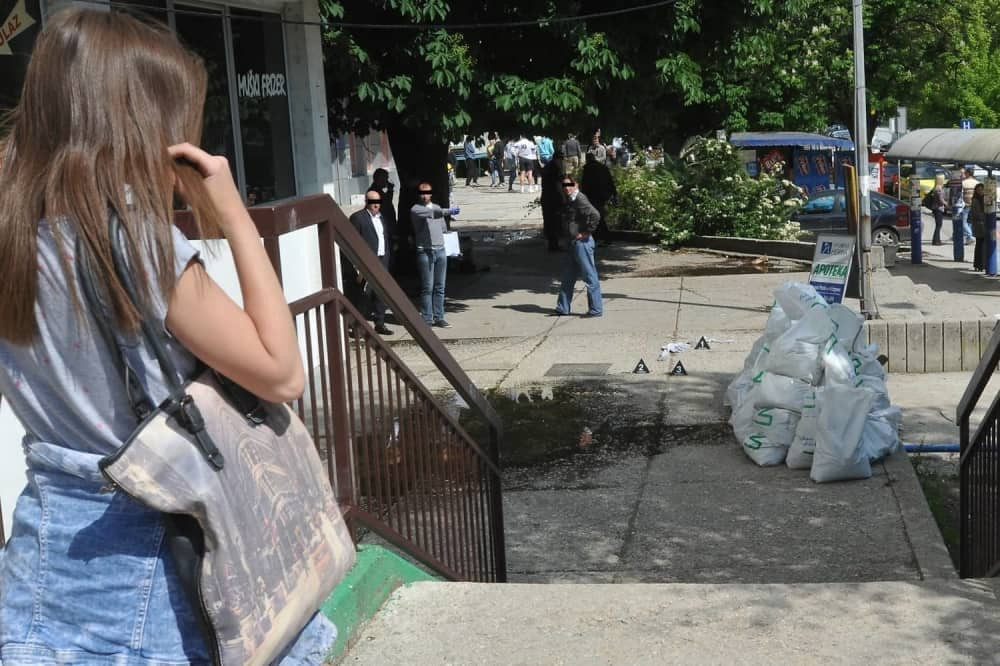 Mladić teško ranjen, policija traga za napadačima