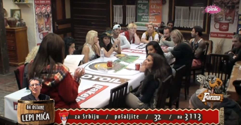 Farmeri umalo zapalili imanje! (VIDEO)