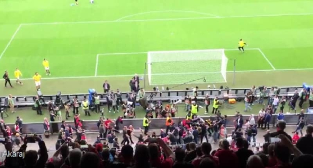 Tuča navijača na stadionu (VIDEO)