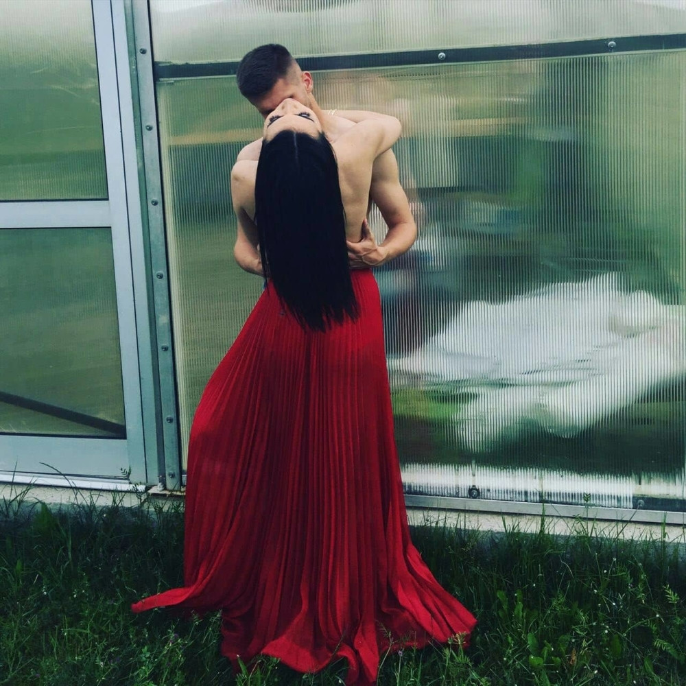 Fudbaler Partizana u ljubavnom zanosu (FOTO GALERIJA)