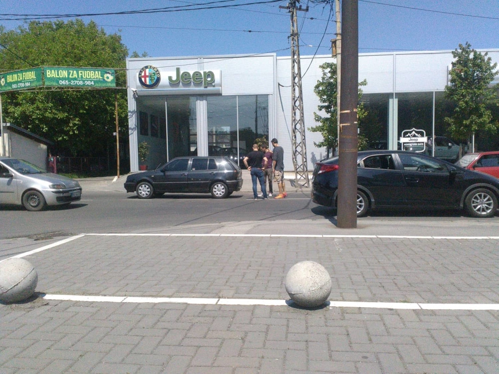 Sudar u Dunavskoj ulici! (FOTO)