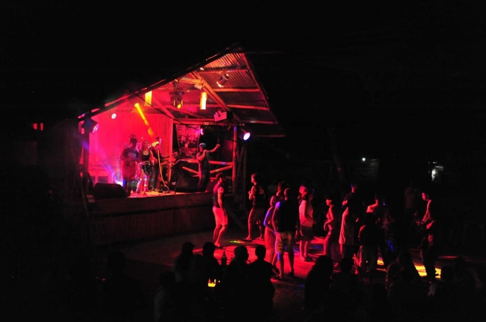 Filipini: Petoro umrlo na koncertu!