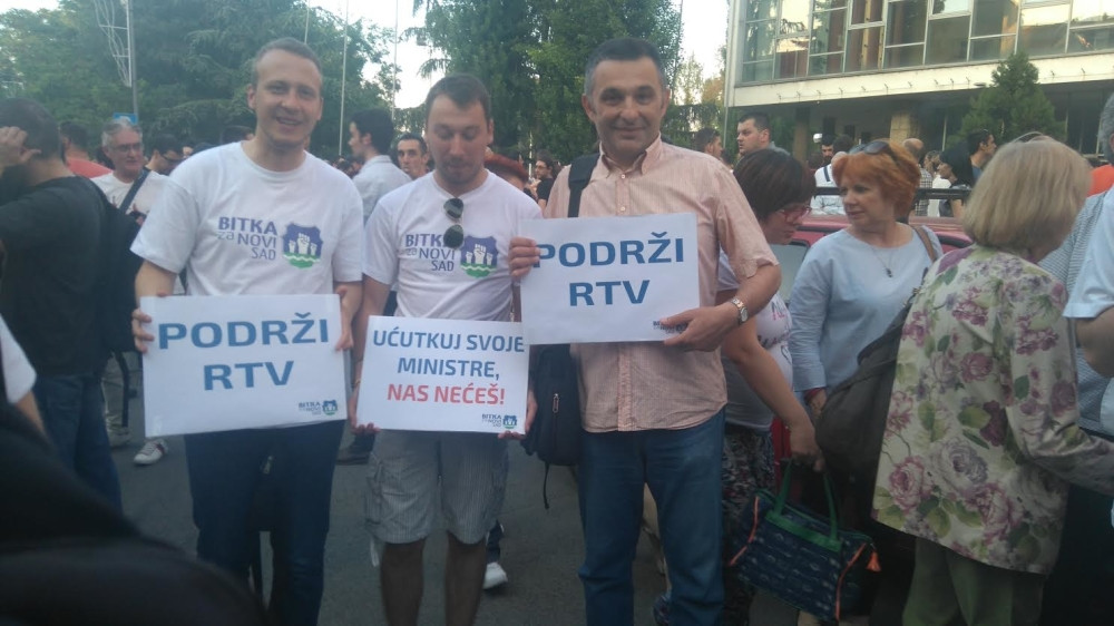 Na protestu "Podrži RTV" više hiljada ljudi (FOTO)