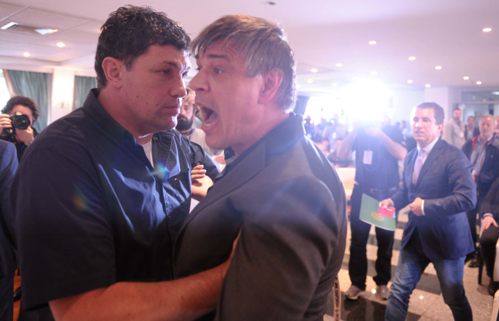 Savo nasrnuo na Radnu grupu (FOTO GALERIJA)