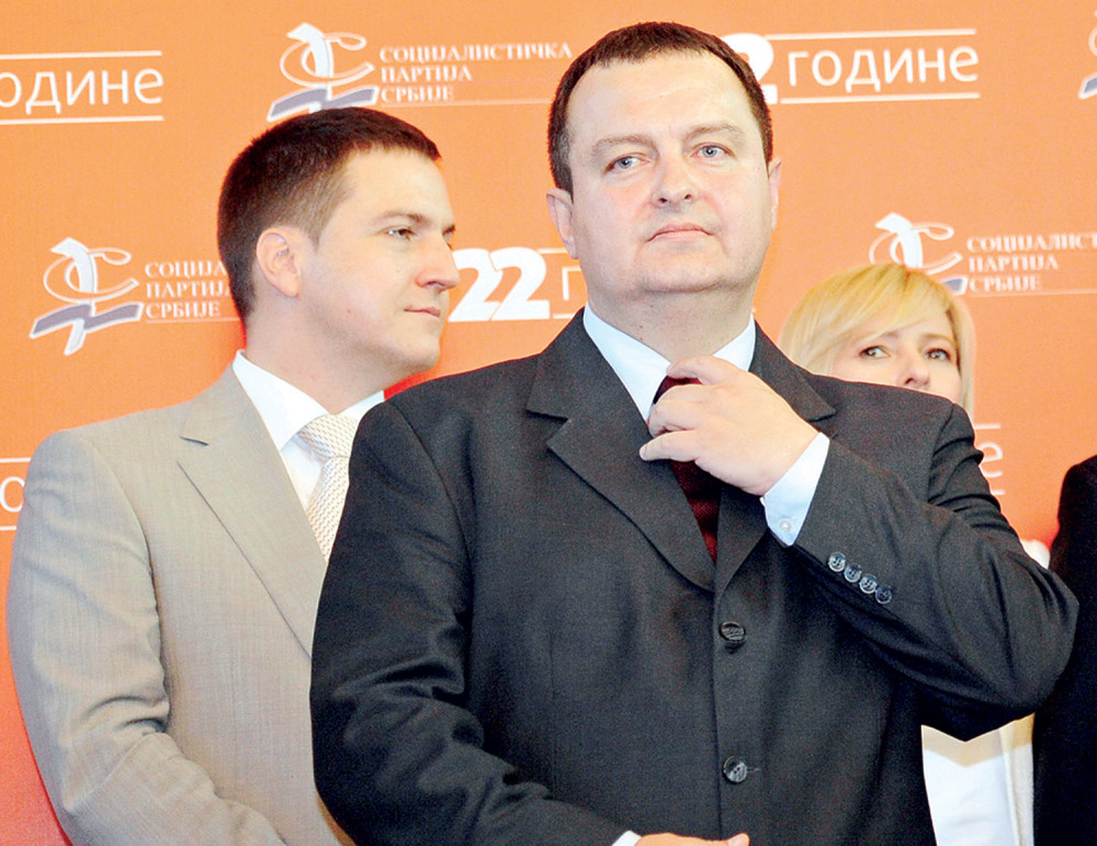 Ružić udario na Dačića!