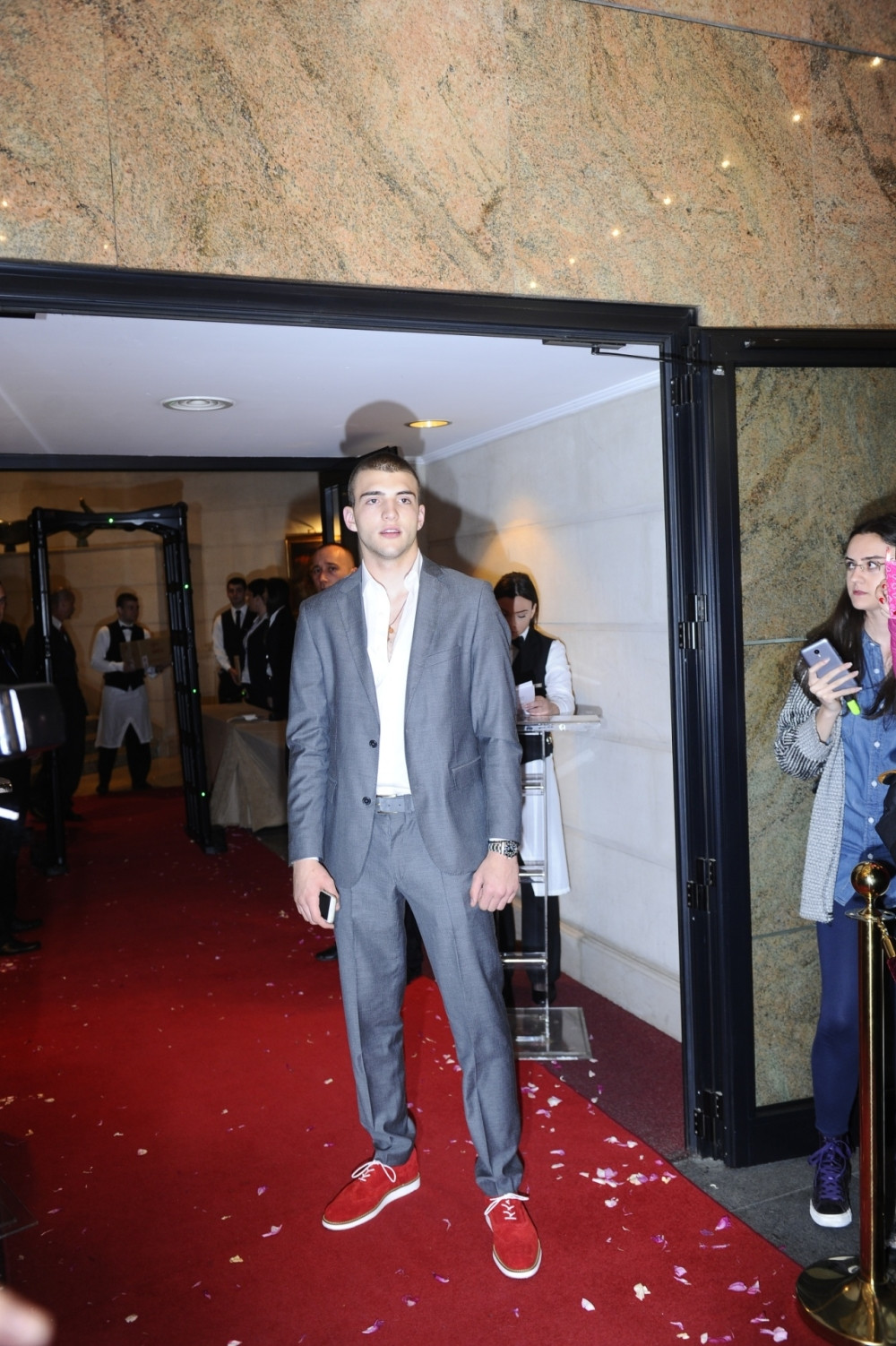 Udaje se Veljkova bivša? (FOTO)