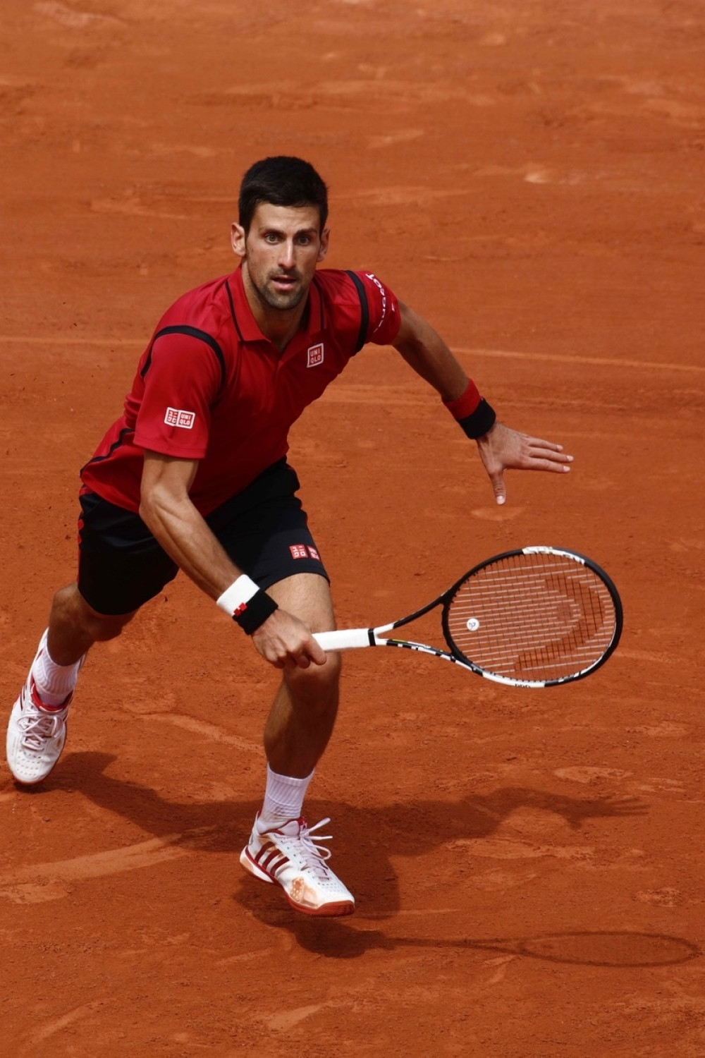 Nole na mišiće pobedio Simona!