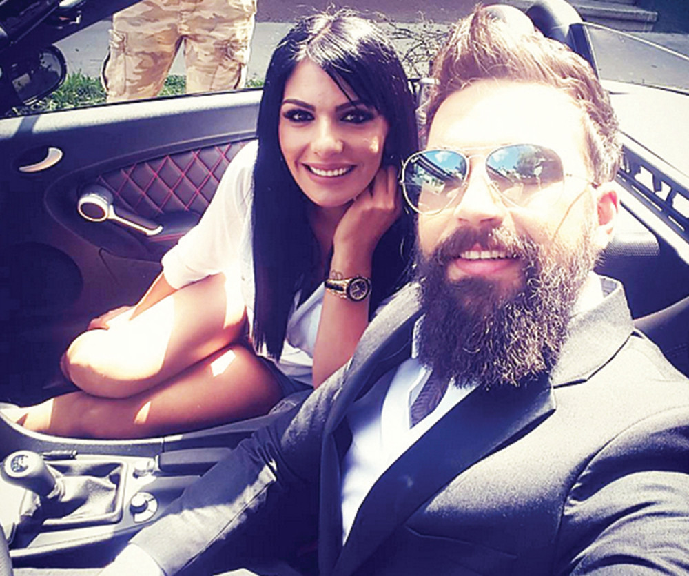 Devojka zbog Kapora došla iz Nemačke