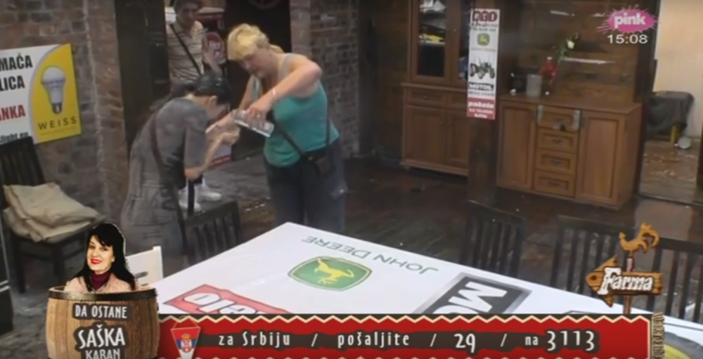 Jelena Ceci sipala šampon u oči! (VIDEO)