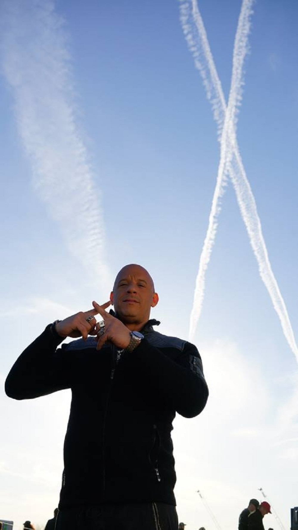 Vinu Dizelu starija koleginica pretila batinama