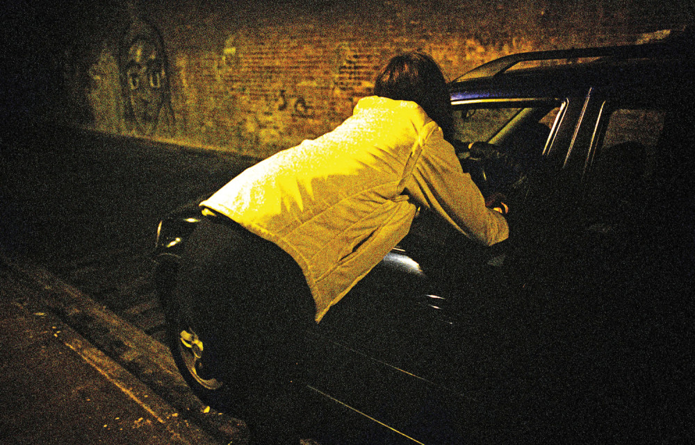 Prostitutke su bile primorane na nošenje pojasa nevinosti, a onda bi ih muškarci, tadašnji "makroi" otključavali! Razlog je krajnje sulud!