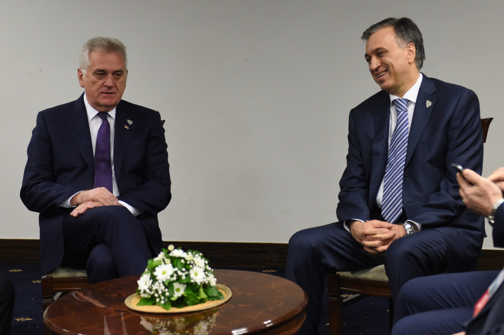 Nikolić se ispričao s Vujanovićem