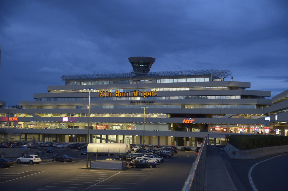 Napravio dramu jer je kasnio na let!