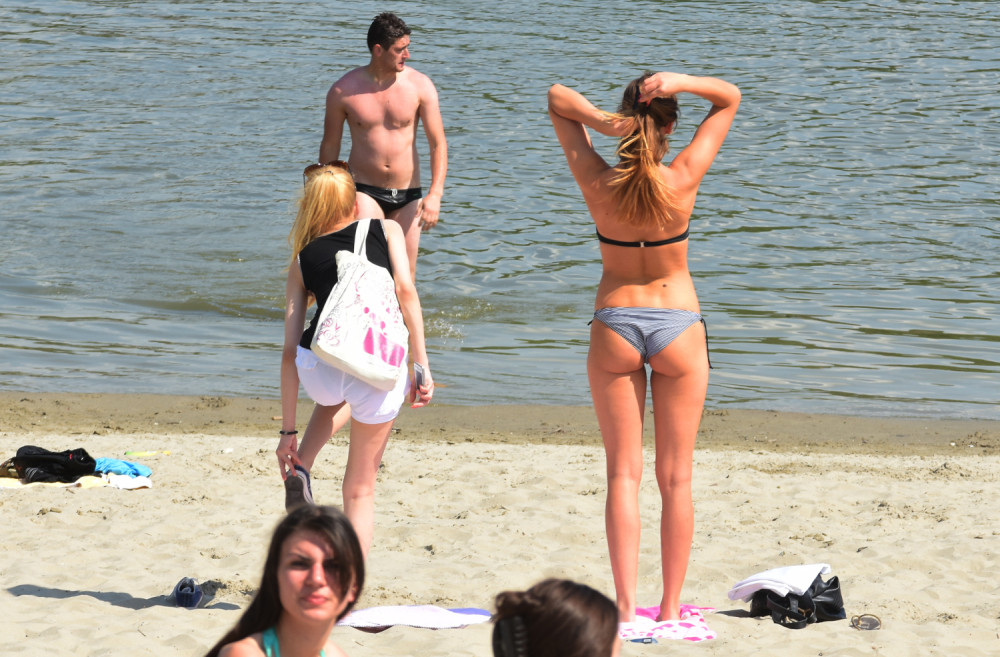 Novosađani hvataju boju (FOTO GALERIJA)