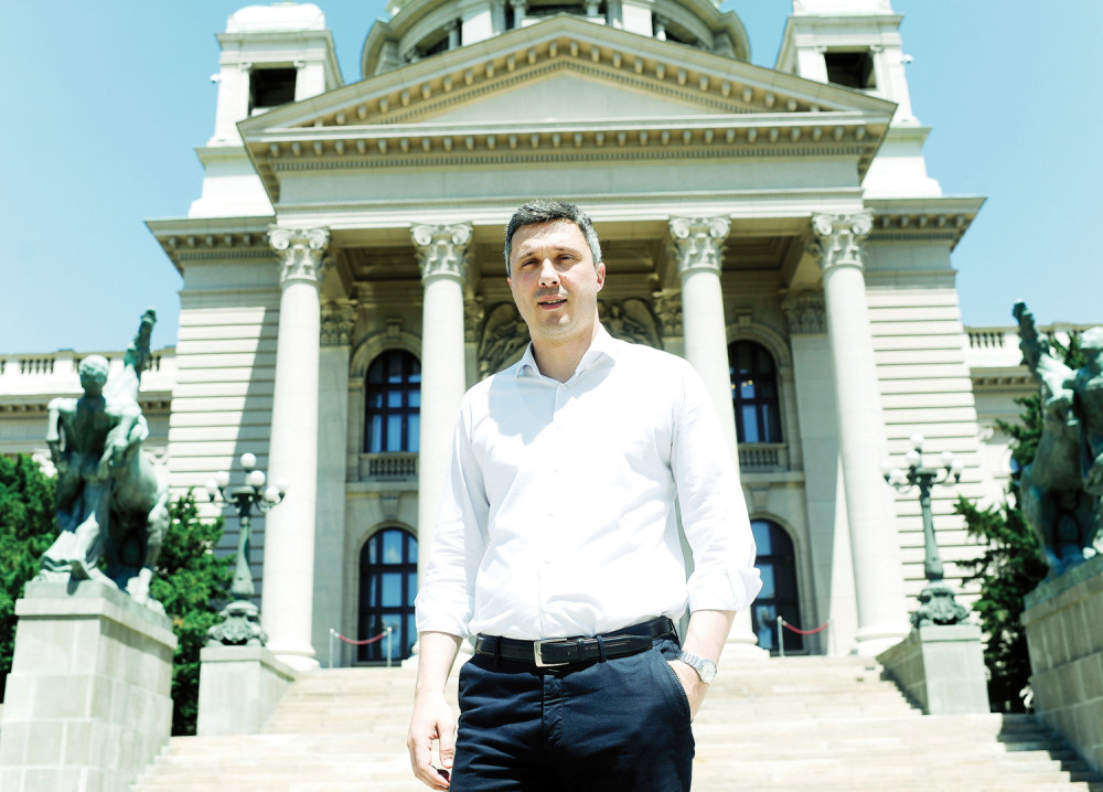 Zbrinućemo ratne veterane, invalide i porodice poginulih!