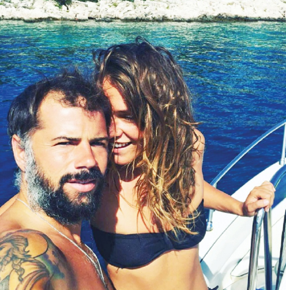 Prva slika sa svadbe MATEJE KEŽMANA i TARE na plaži Ade Bojane! (FOTO)