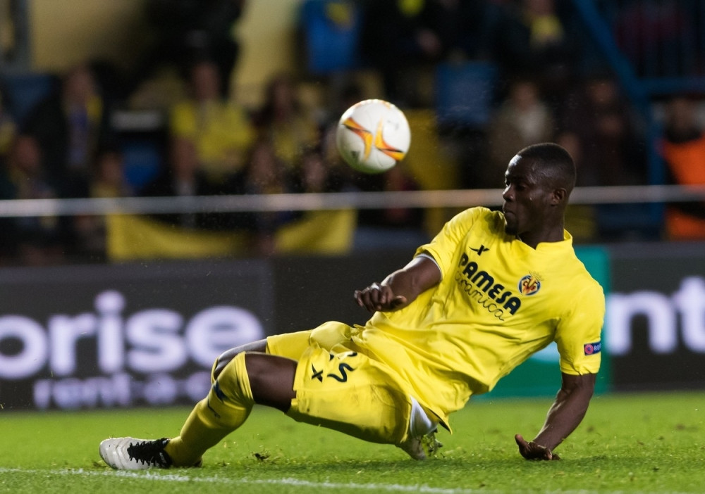 Murinjo dovodi štopera Viljareala