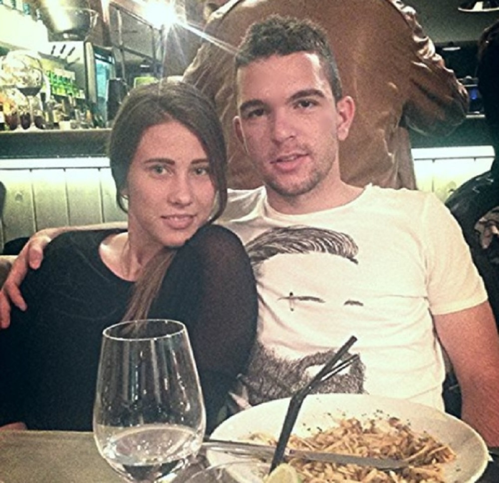 Srpski fudbaler sa venčanja odjurio na derbi