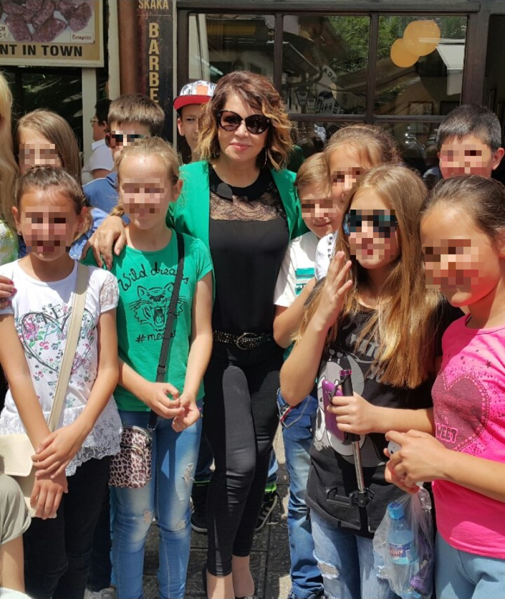 Nedu zaustavljala deca na eksurziji