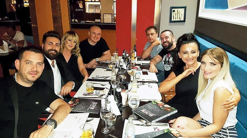 Slađa Alegro u provodu sa "Grandovcima"!