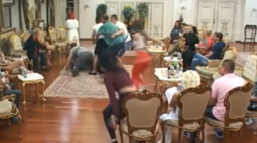 Zorica i Gastoz nasrnuli na Ružicu! (VIDEO)