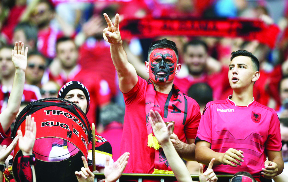 Više od 40.000 Šiptara želi da napusti Kosovo! Odgovor će vas ŠOKIRATI!